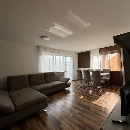 Apartamento Monteuren *