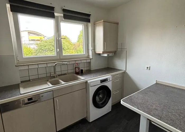 Monteuren * Reutlingen